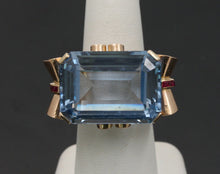 Load image into Gallery viewer, Large Retro Vintage Synthetic Spinel Statement Ring