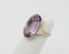 Load image into Gallery viewer, Vintage 9K Yellow Gold Rose De France Amethyst Solitaire Ring