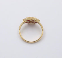 Load image into Gallery viewer, Vintage Flower Rubies Diamond 18K Yellow Gold Ring