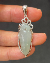 Load image into Gallery viewer, Vintage 18K White Gold Longevity Peach Jade Pendant