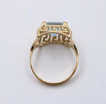 Load image into Gallery viewer, Vintage 10K Yellow Gold Greek Key Solitaire Ring