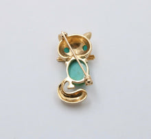 Load image into Gallery viewer, Vintage 14K Yellow Gold Turquoise Kitty Cat Brooch, Pin