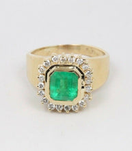 Load image into Gallery viewer, Vintage 14K Yellow Gold Emerald & Diamonds Cocktail Ring