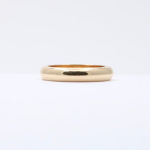 Load image into Gallery viewer, Tiffany Forever Wedding Band Ring in Yellow Gold, 4 mm Wide