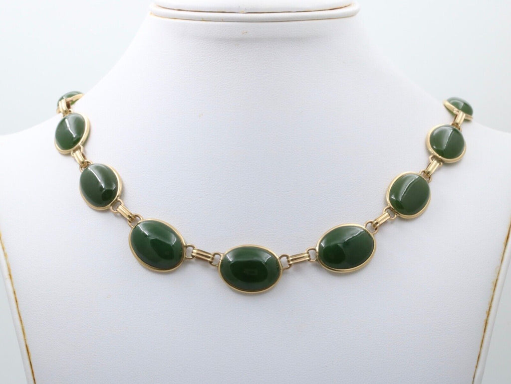 Vintage Oval Eternity Jade 14K Yellow Gold Necklace