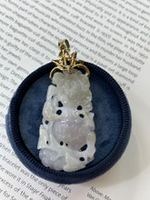 Load image into Gallery viewer, Vintage 14K Yellow Gold Carved Lavender Jade Immortality Pendant
