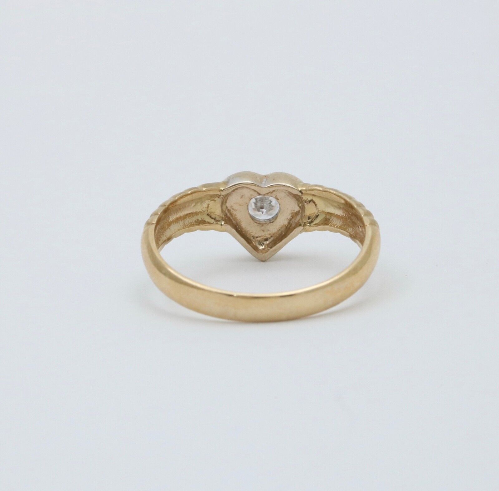Vintage 14K Yellow Gold Diamond Heart Ring