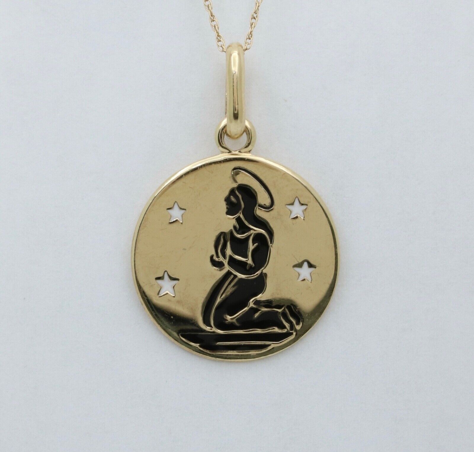 Vintage 14K Yellow Gold Zodiac Virgo Enamel Charm Pendant