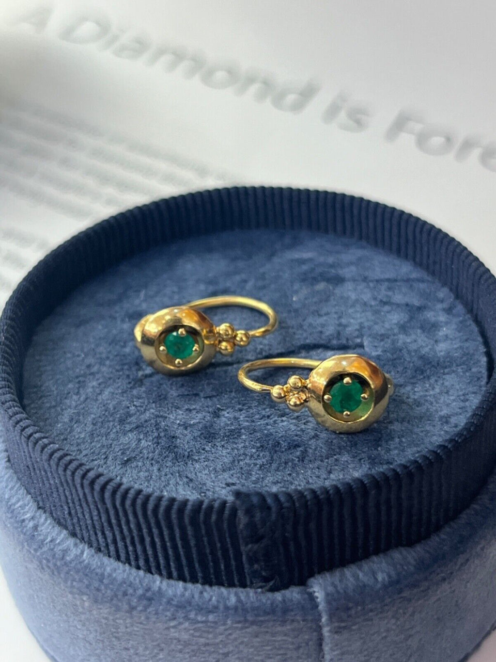 Vintage Sweet 18K Yellow Gold Emerald Huggie Earrings