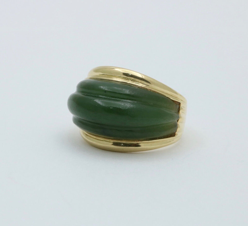 Vintage Spinach Nephrite Jade 18K Yellow Gold Ring