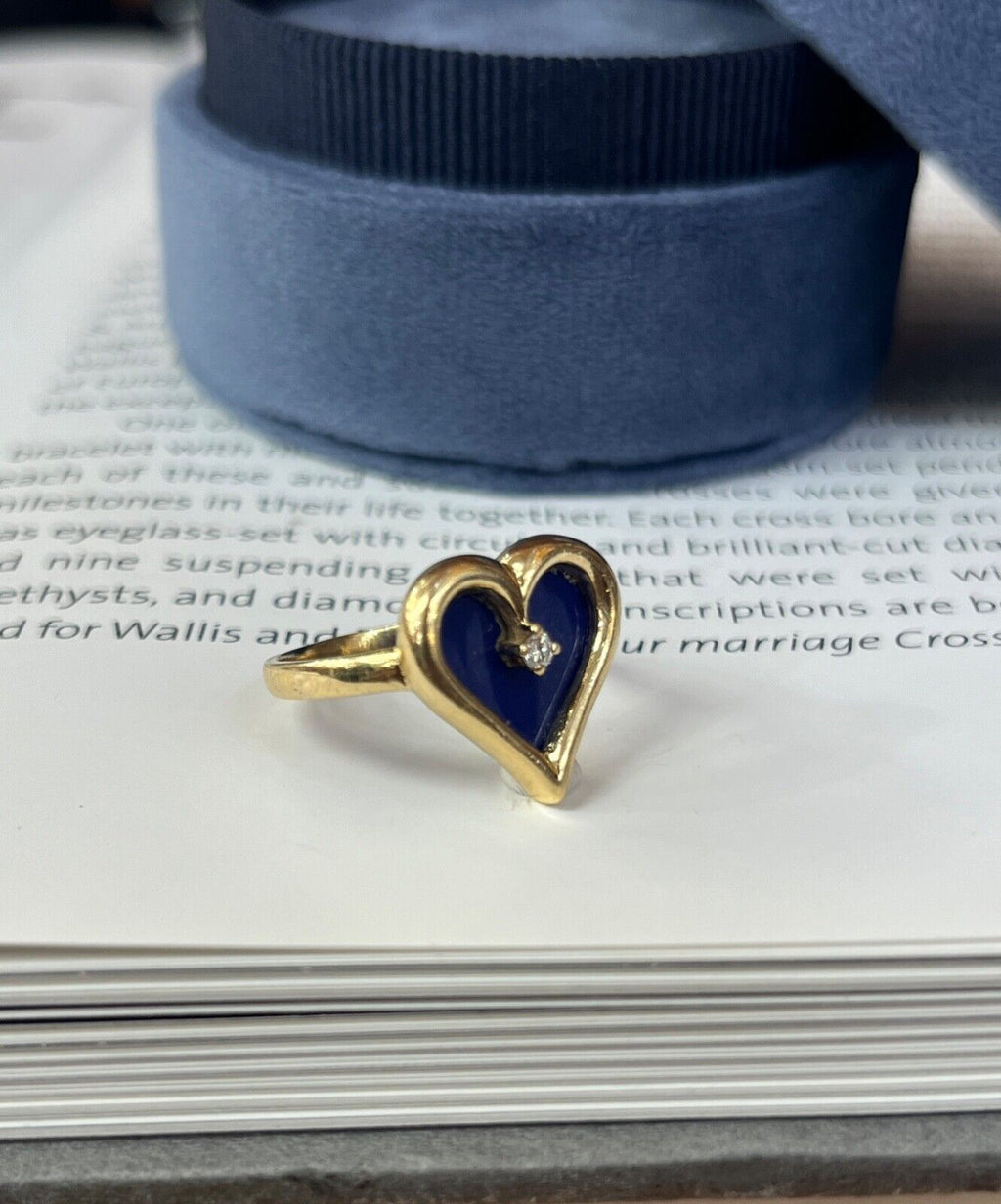 Vintage 14K Yellow Gold Heart Lapis Lari Diamond Ring.