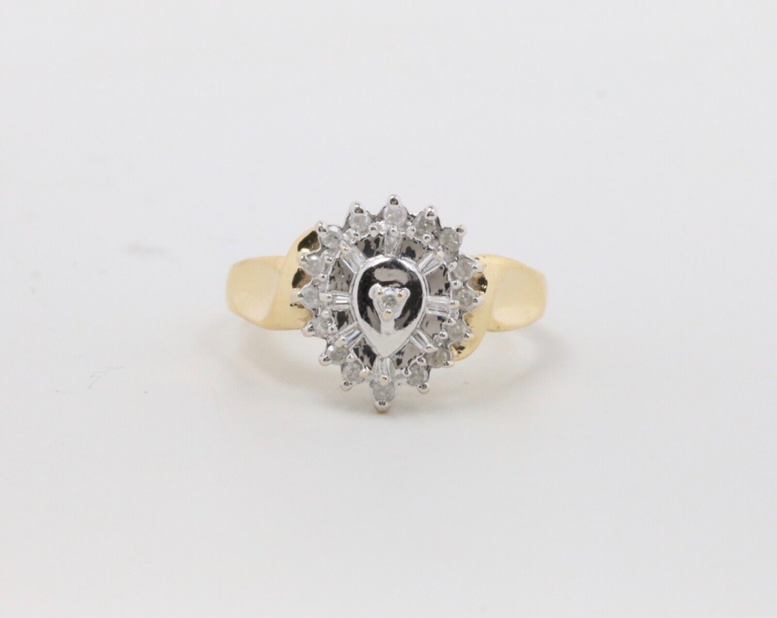 Vintage 10K Yellow & White Gold DIamond Ring