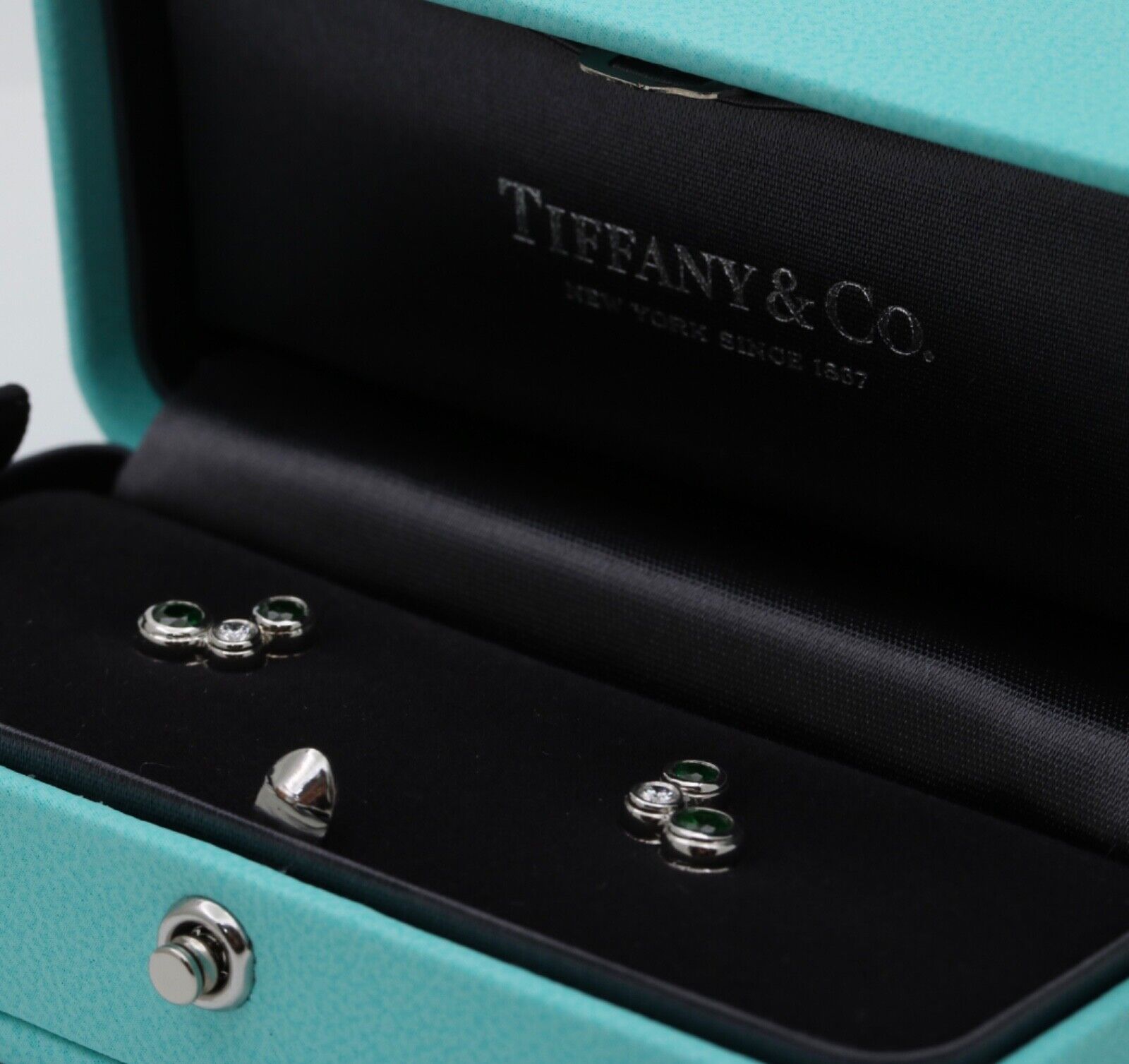 Tiffany and Co. Tsavorite Diamond Platinum Earring Studs