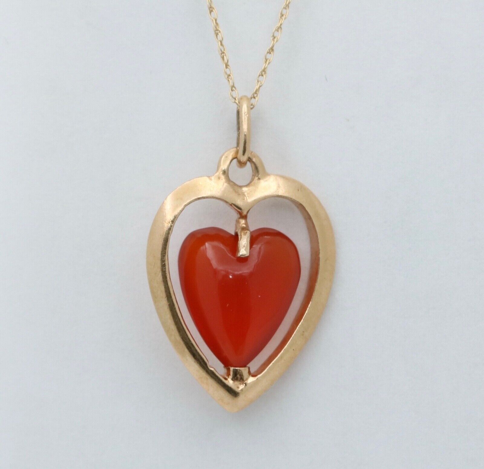 Vintage 14K Yellow Gold Carnelian Heart Pendant