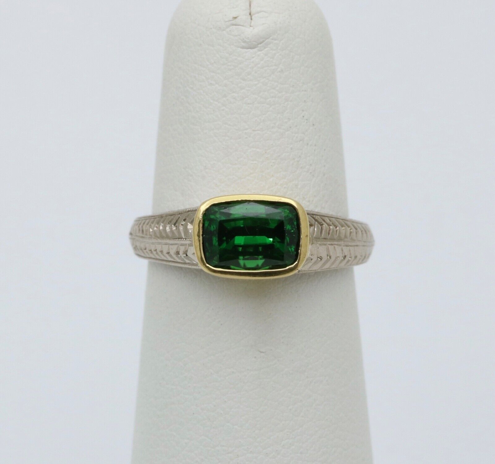 Vintage Tsavorite Garnet 18K White Yellow Gold Ring