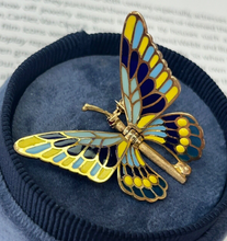 Load image into Gallery viewer, Vintage 18K Yellow Gold Plique A Jour Enamel Butterfly Brooch
