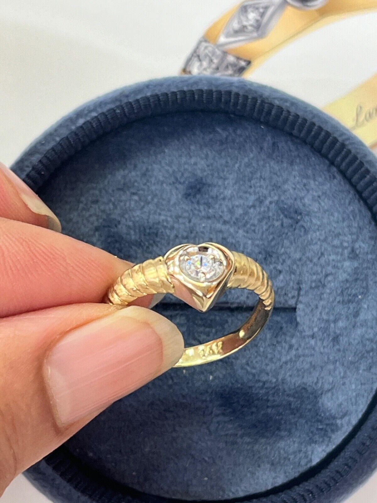 Vintage 14K Yellow Gold Diamond Heart Ring