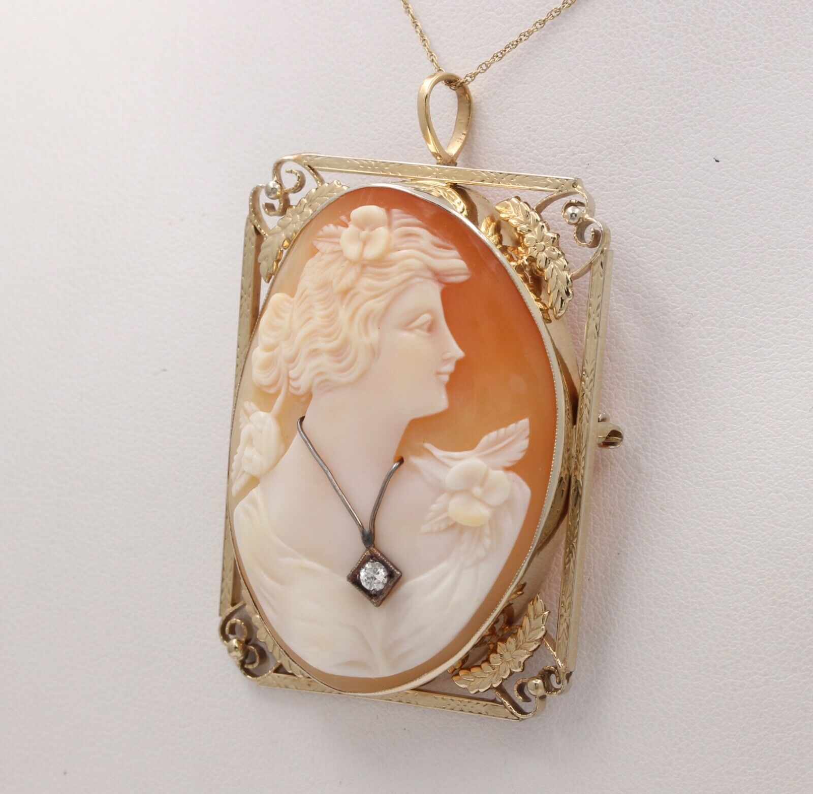 Edwardian Carved Portrait Cameo 14K Yellow Gold Diamond Brooch Pendant