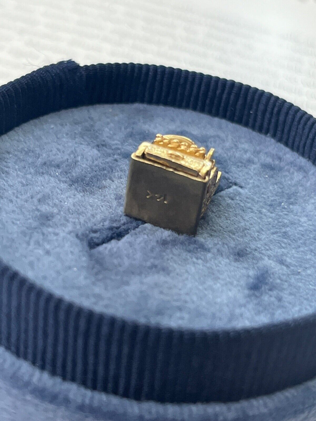 Vintage 14K Yellow Gold Casher Charm