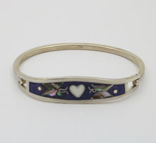 Load image into Gallery viewer, Sterling Silver Inlay Mother Of Pearl Heart &amp; Butterfly Bangle
