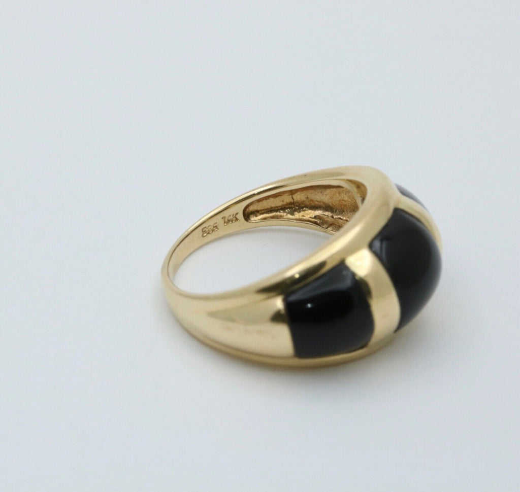 Vintage 14K Yellow Gold Black Onyx Dome Ring
