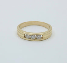 Load image into Gallery viewer, Vintage Diamonds 14K Yellow Gold Unisex Band
