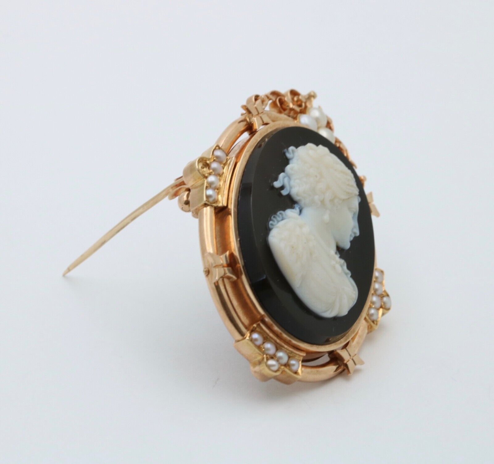 Victorian 14K Rose Gold Black Onyx Cameo Pendant Brooch