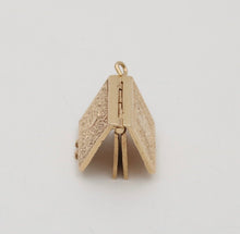 Load image into Gallery viewer, Vintage 14K Yellow Gold Bible Book Movable Pendant Charm
