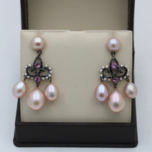 Load image into Gallery viewer, Bohemian Style Silver Pink Pearl Enamel Chandelier Earring
