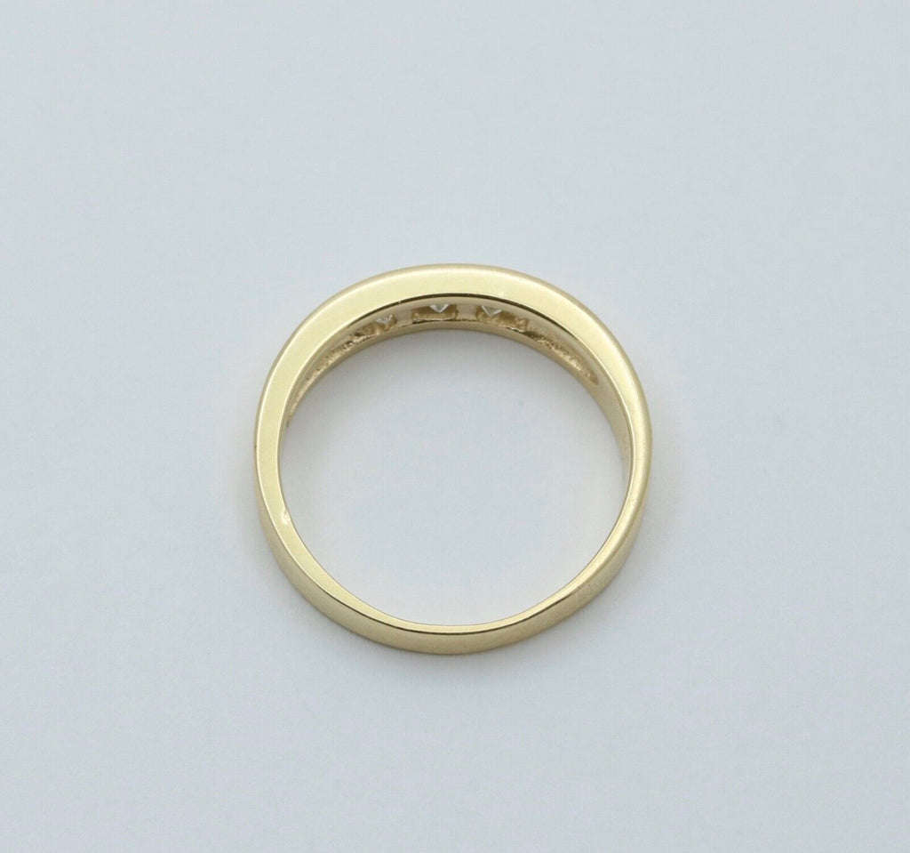 Vintage Diamonds 14K Yellow Gold Unisex Band