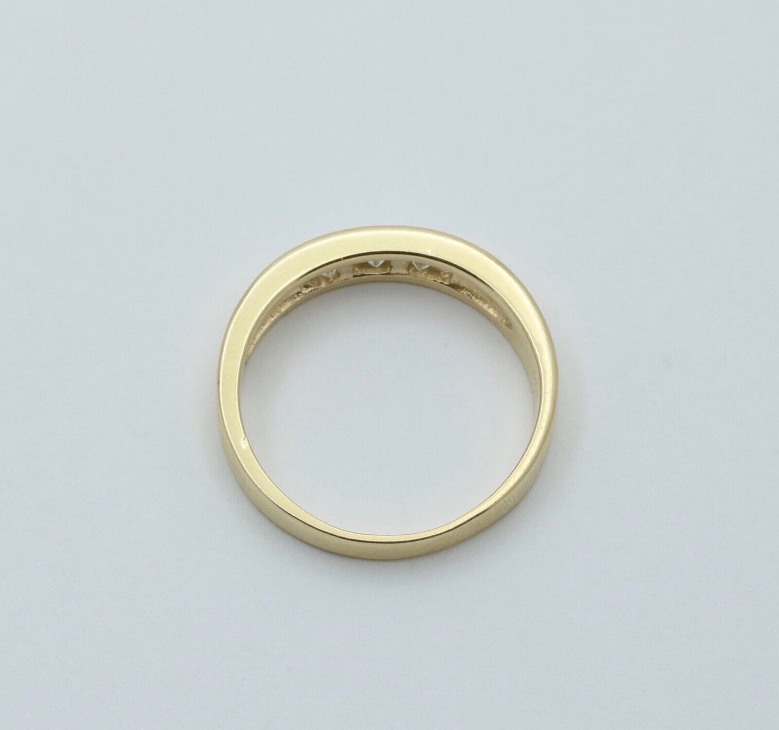 Vintage Diamonds 14K Yellow Gold Unisex Band