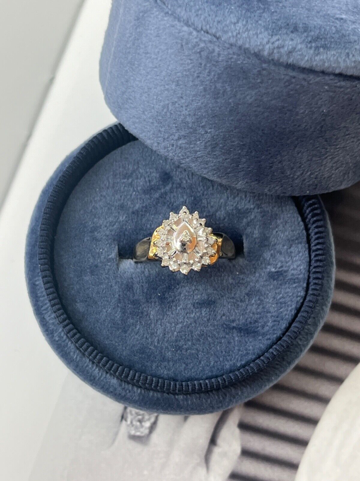 Vintage 10K Yellow & White Gold DIamond Ring