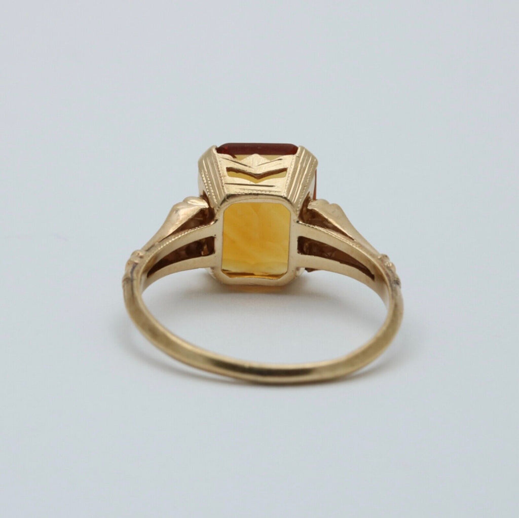 Vintage 14K Yellow Gold Citrine Solitaire Ring