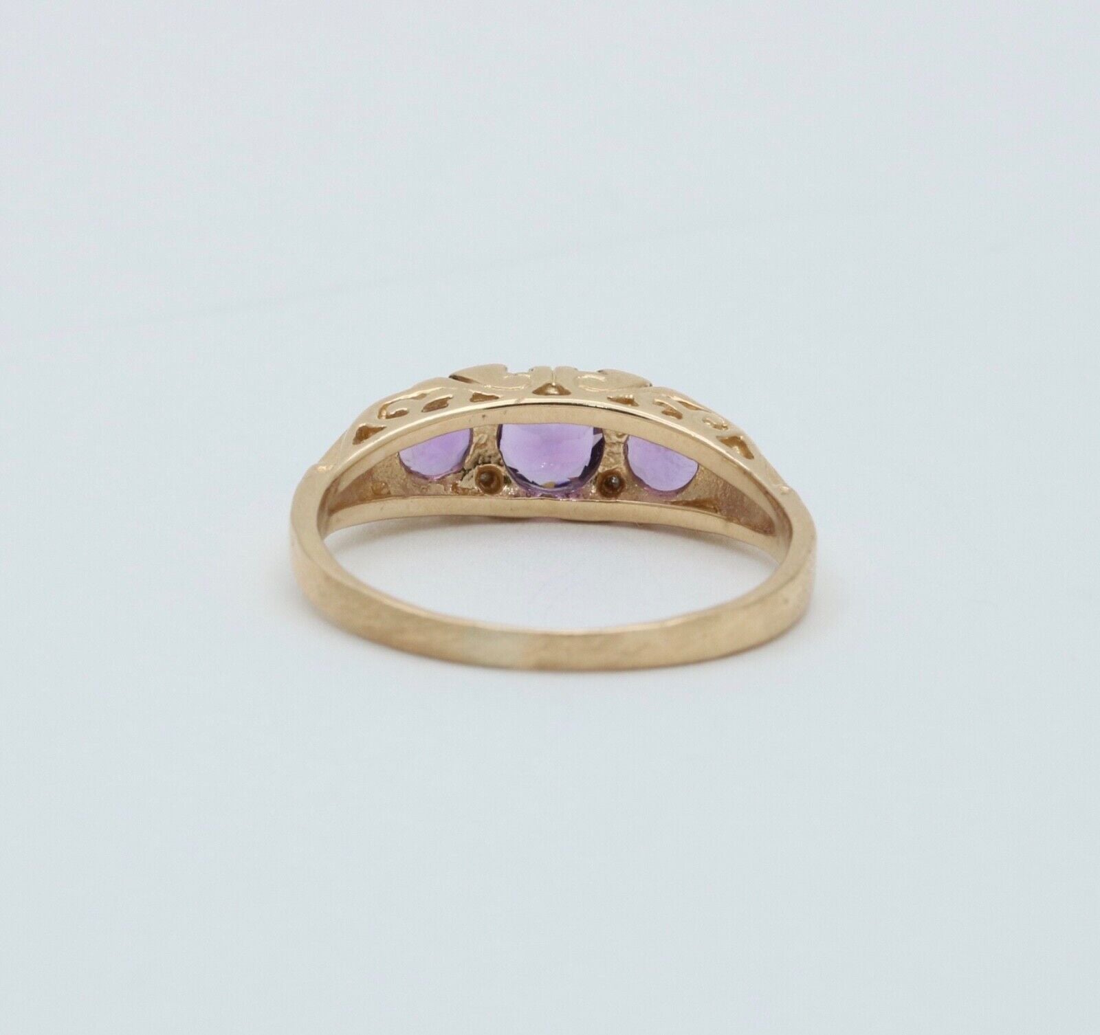 Victorian 14K Yellow Gold Three Stones Amethyst  & diamond Ring