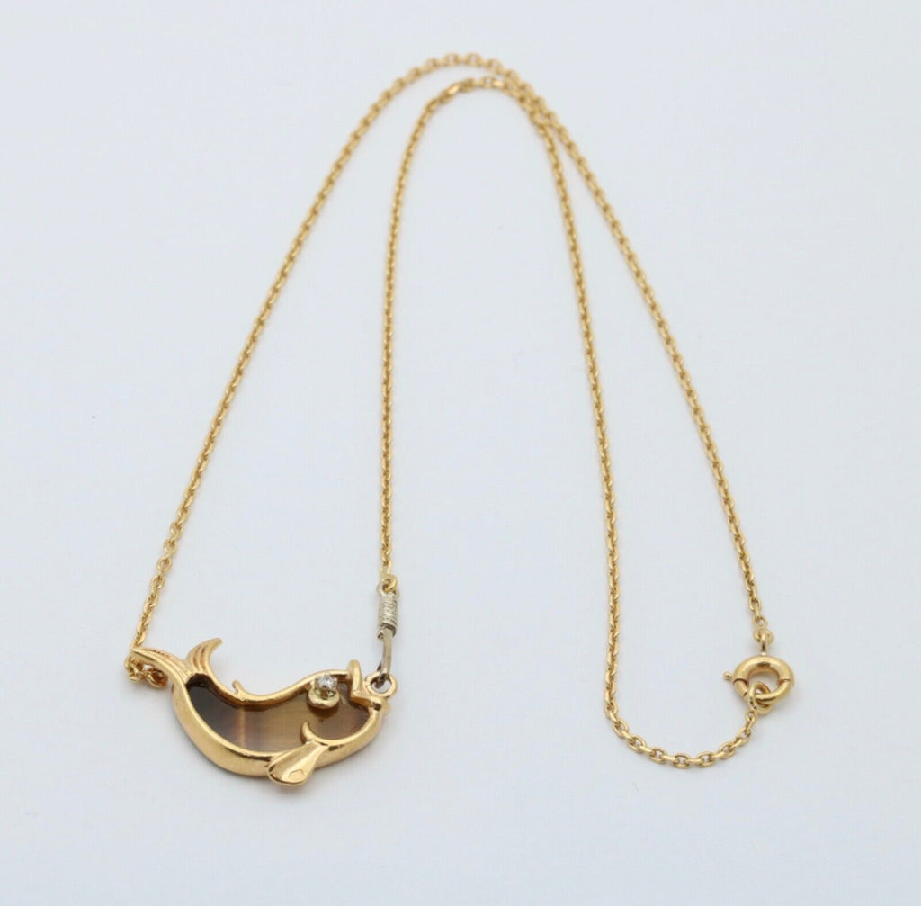 Vintage 18K Yellow Gold Tiger Eye & Diamond Fish Pendant Necklace