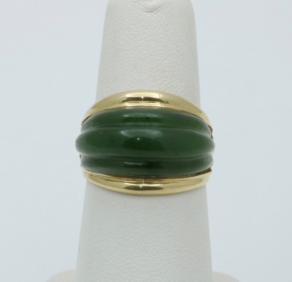 Vintage Spinach Nephrite Jade 18K Yellow Gold Ring