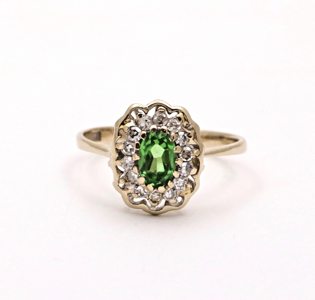 Vintage Italian Peridot Diamonds 18K Yellow Gold Ring