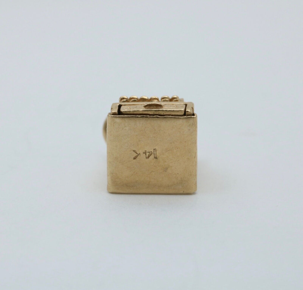 Vintage 14K Yellow Gold Casher Charm