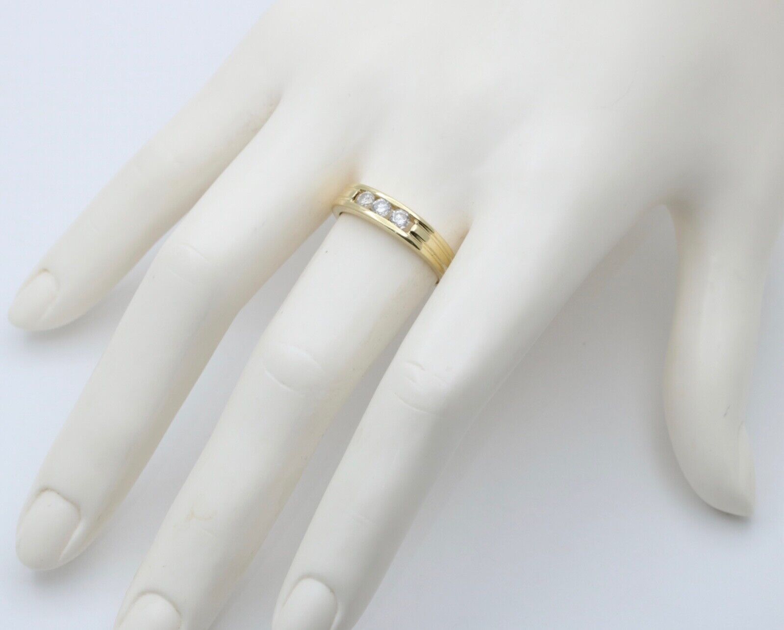 Vintage Diamonds 14K Yellow Gold Unisex Band
