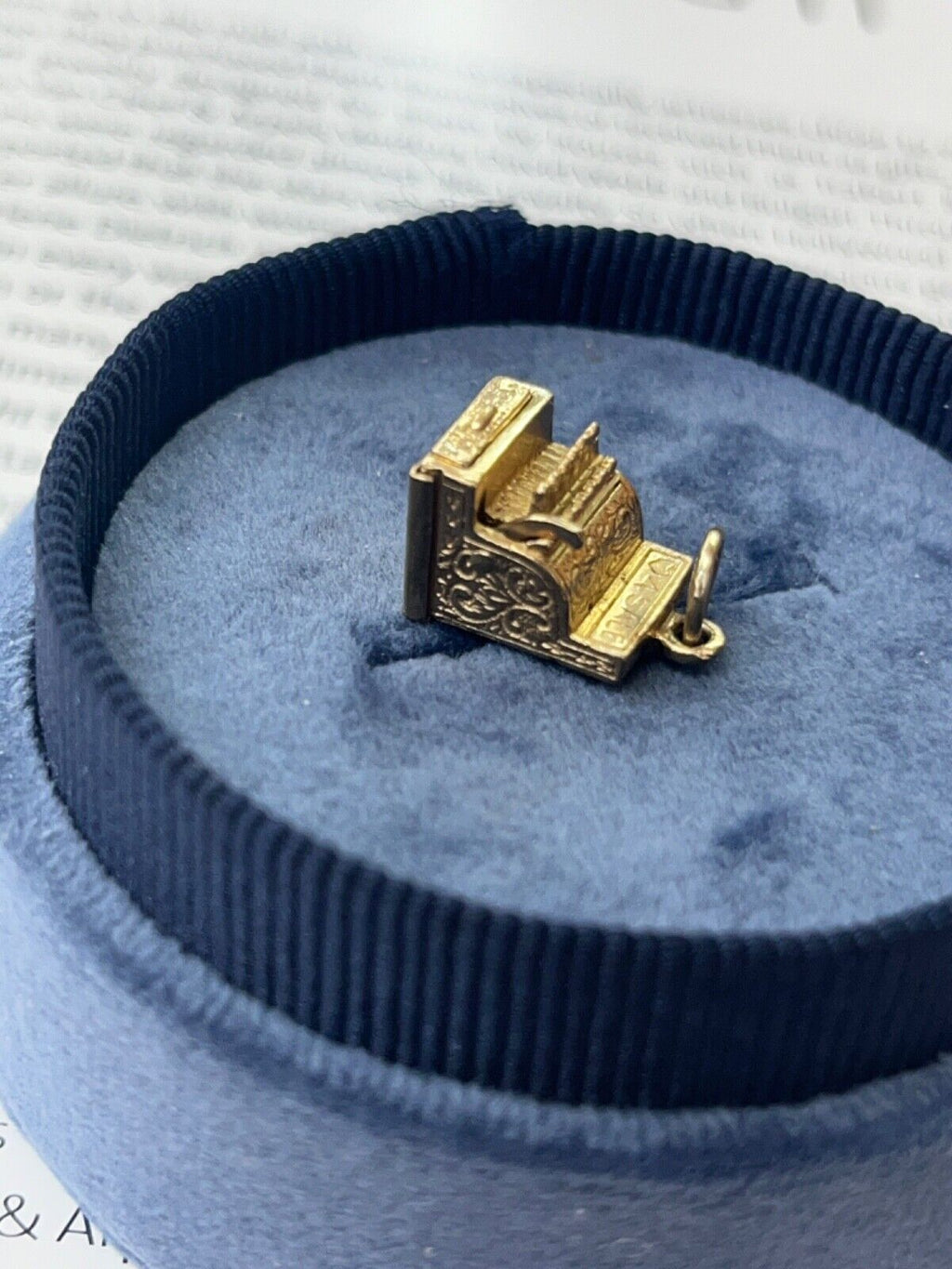 Vintage 14K Yellow Gold Casher Charm