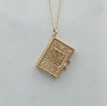 Load image into Gallery viewer, Vintage 14K Yellow Gold Bible Book Movable Pendant Charm
