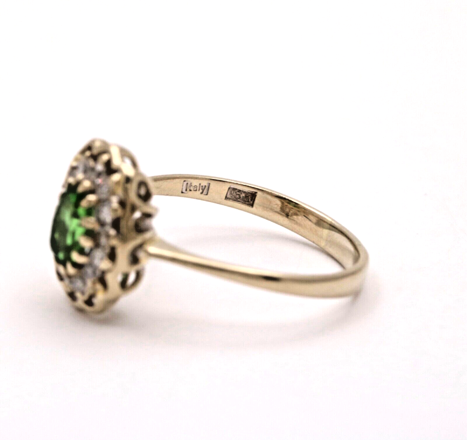 Vintage Italian Peridot Diamonds 18K Yellow Gold Ring