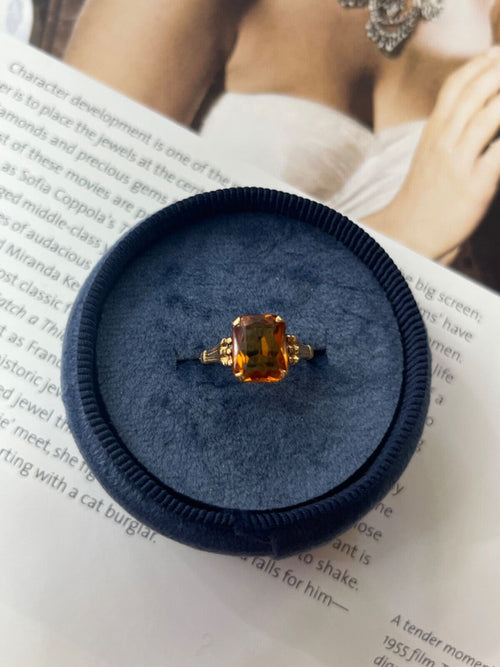 Vintage 14K Yellow Gold Citrine Solitaire Ring