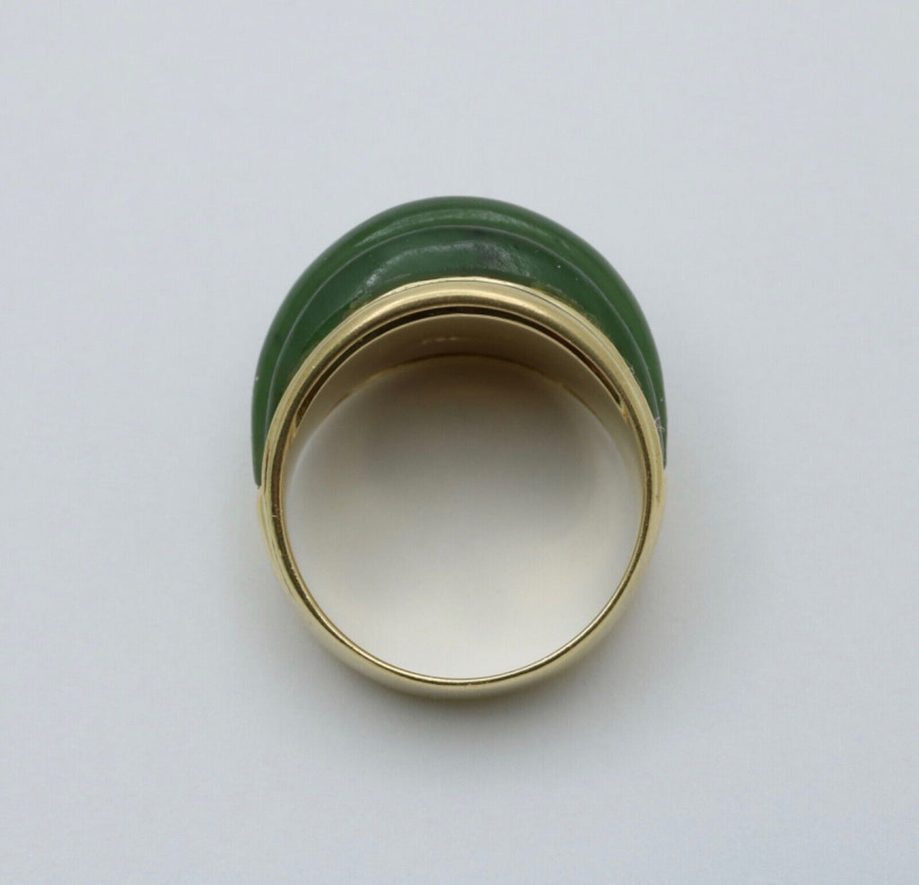 Vintage Spinach Nephrite Jade 18K Yellow Gold Ring