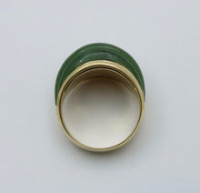 Load image into Gallery viewer, Vintage Spinach Nephrite Jade 18K Yellow Gold Ring
