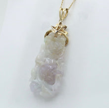 Load image into Gallery viewer, Vintage 14K Yellow Gold Carved Lavender Jade Immortality Pendant
