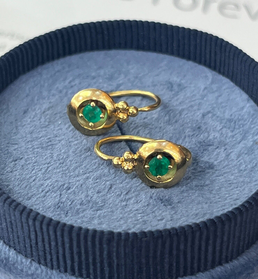 Vintage Sweet 18K Yellow Gold Emerald Huggie Earrings