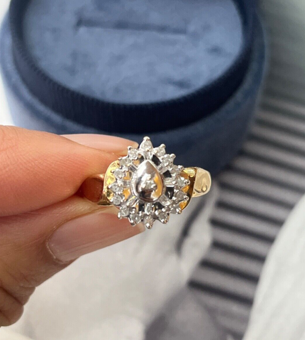 Vintage 10K Yellow & White Gold DIamond Ring