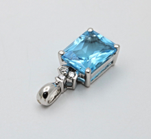 Load image into Gallery viewer, Vintage London Blue Topaz Diamonds 14K White Gold Pendant
