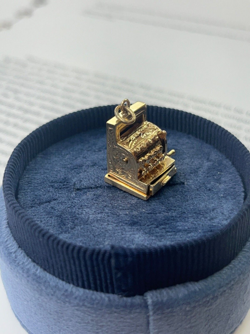 Vintage 14K Yellow Gold Slot Machine Charm